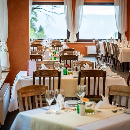 Hoehenhotel Rote Lache Szálloda *